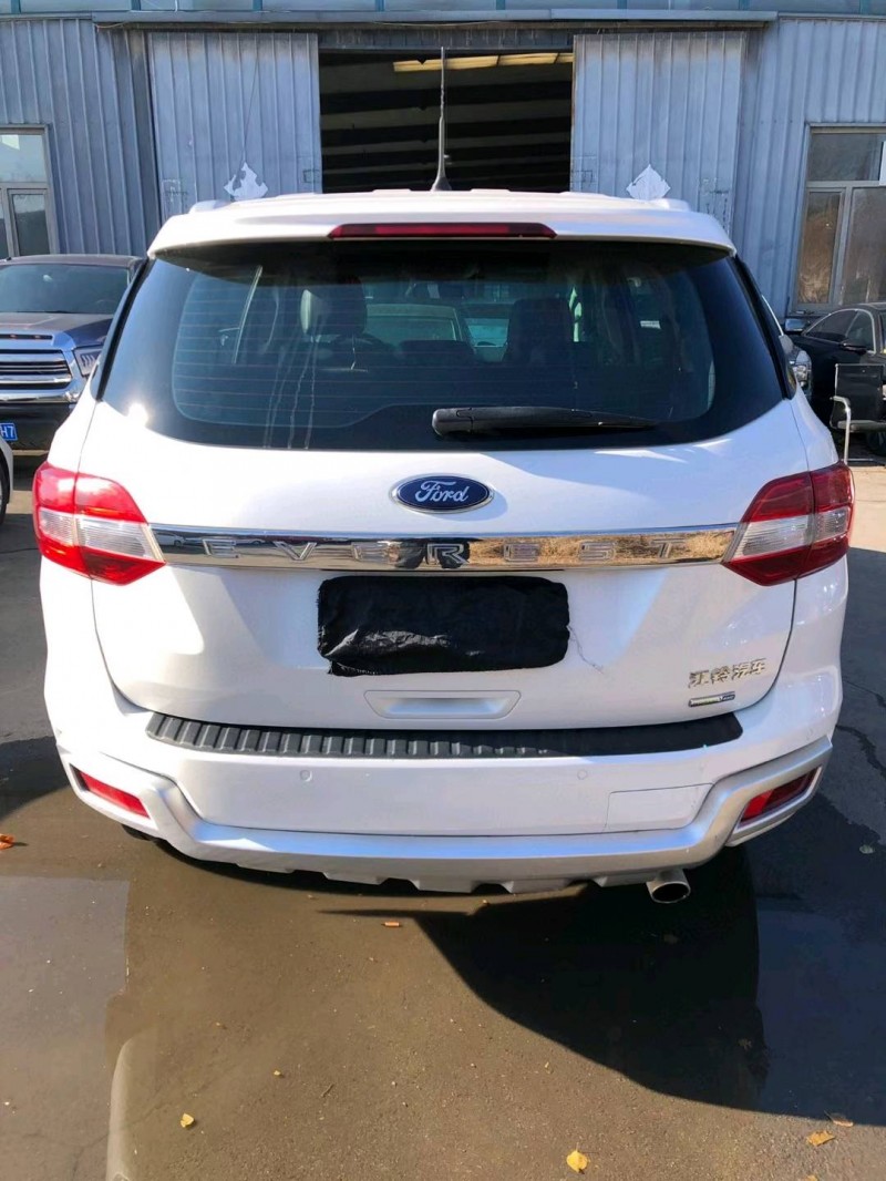 沈阳16年福特撼路者8