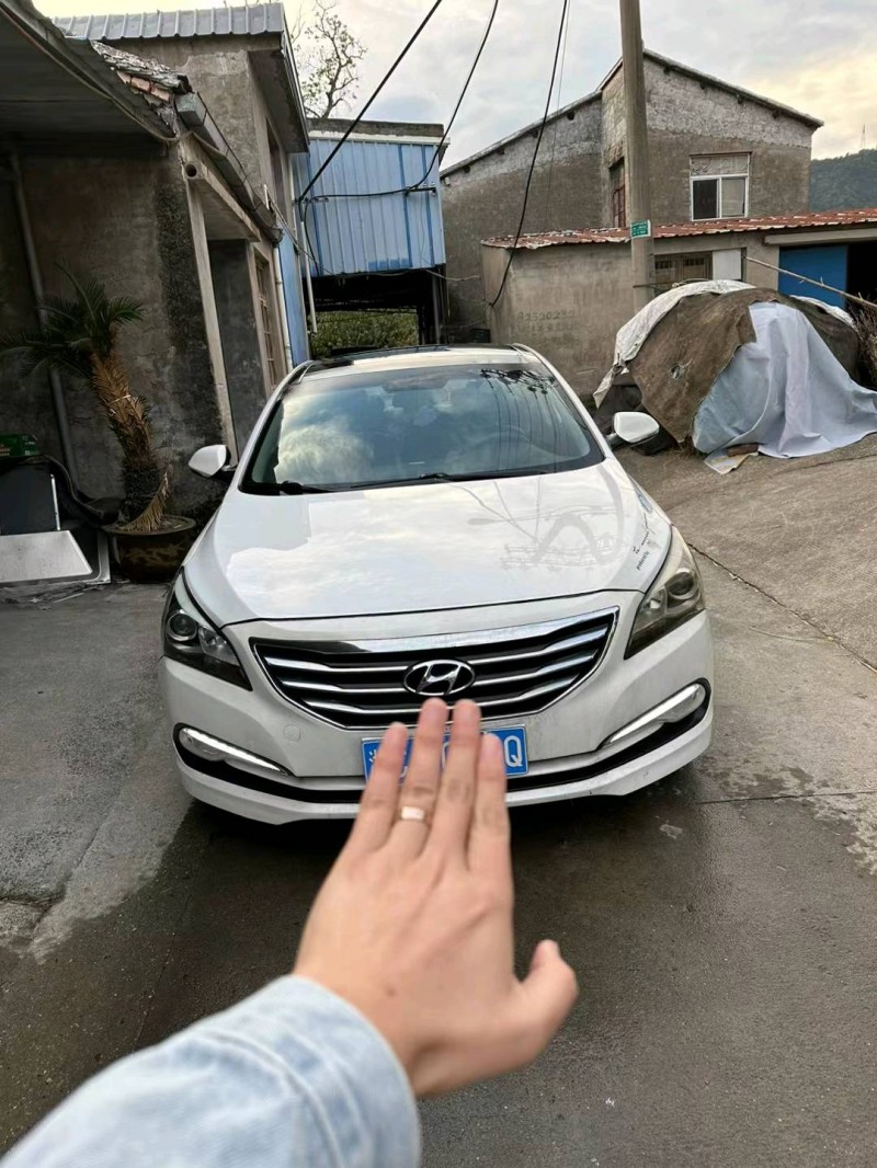 嘉兴16年现代名图7