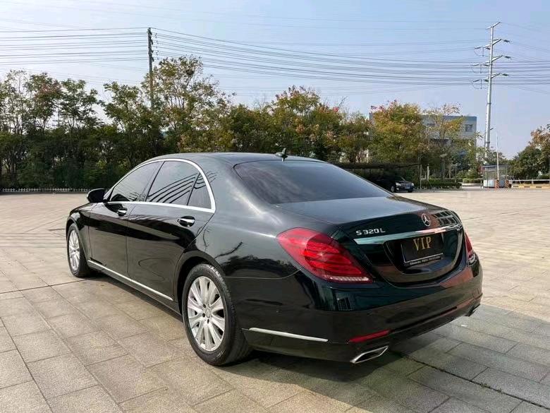 盐城15年奔驰S8