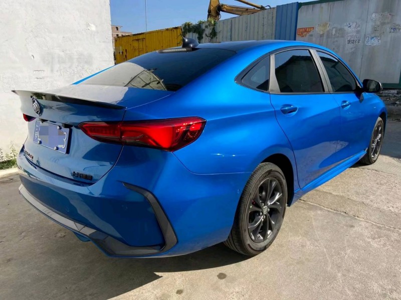 中山22年别克威朗7