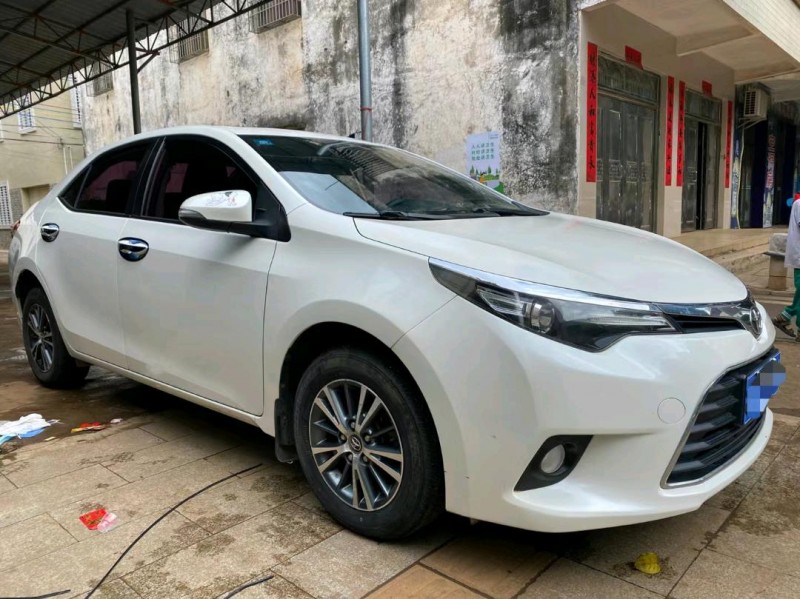 邯郸16年丰田雷凌2