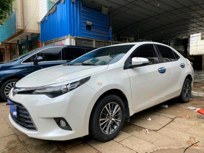 邯郸16年丰田雷凌3