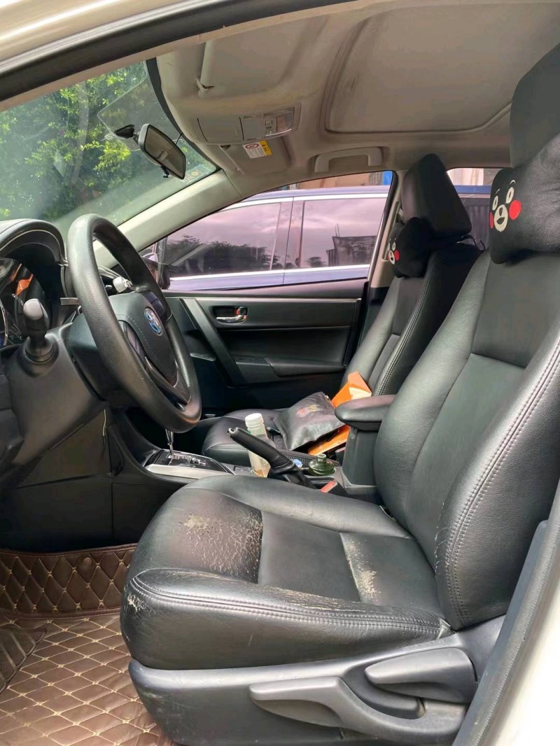 邯郸16年丰田雷凌8