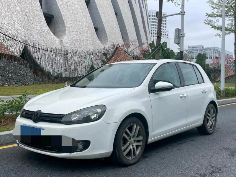 广州09年大众高尔夫3