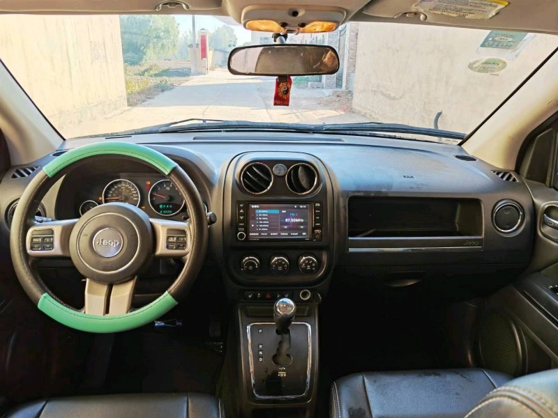 蚌埠12年Jeep指南者6