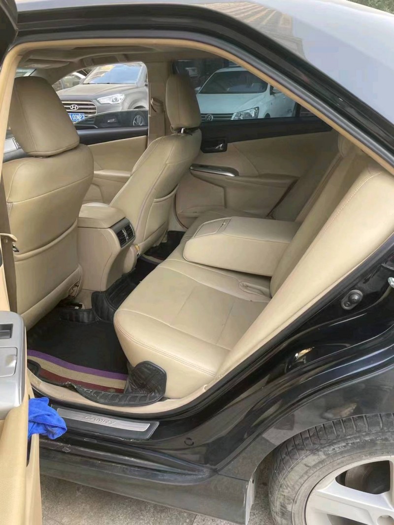 邯郸13年丰田凯美瑞3