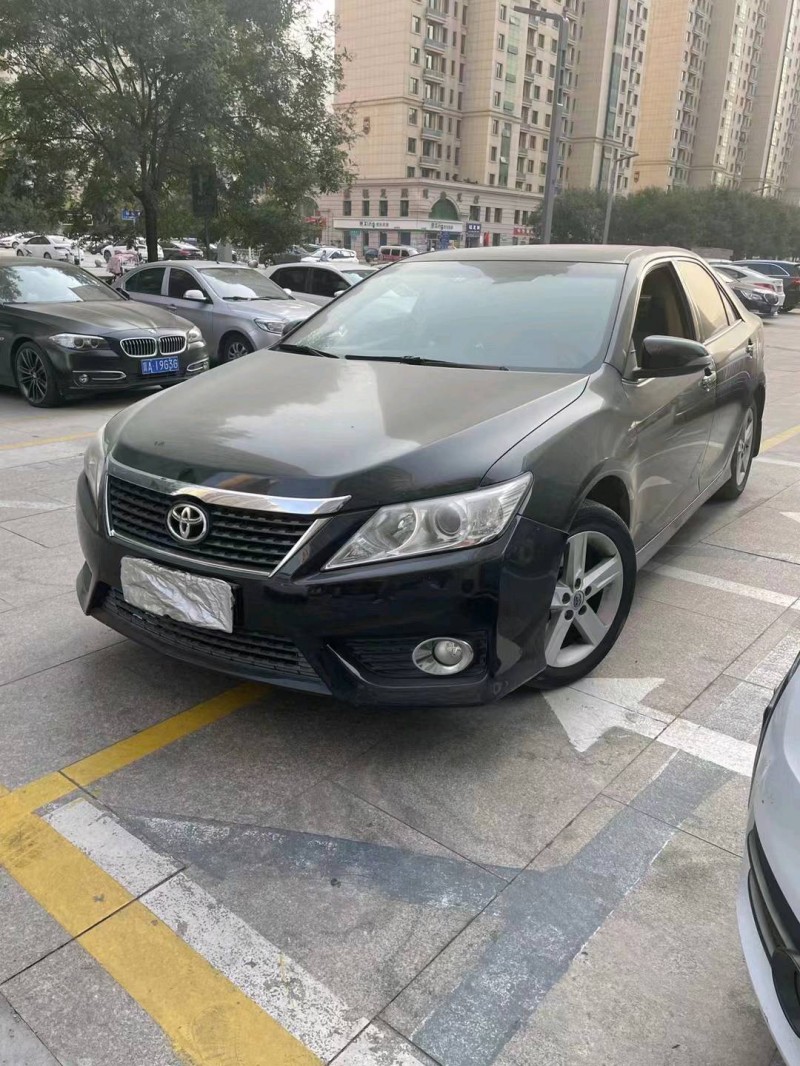 邯郸13年丰田凯美瑞7