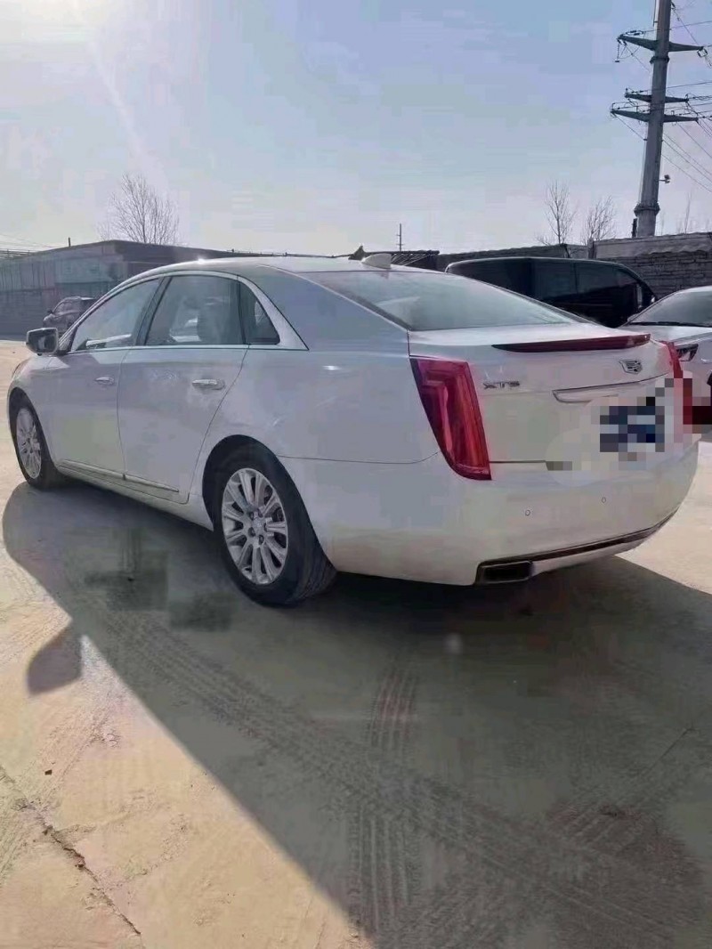 北京17年凯迪拉克XTS3