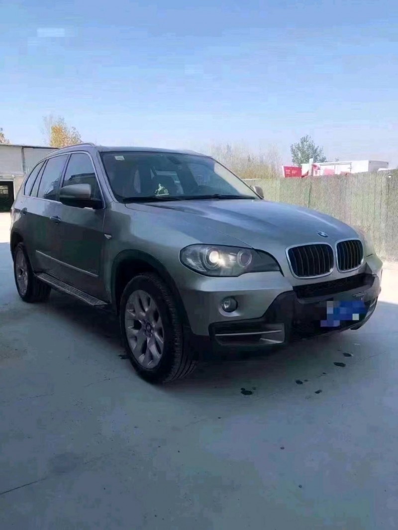 北京10年宝马X52