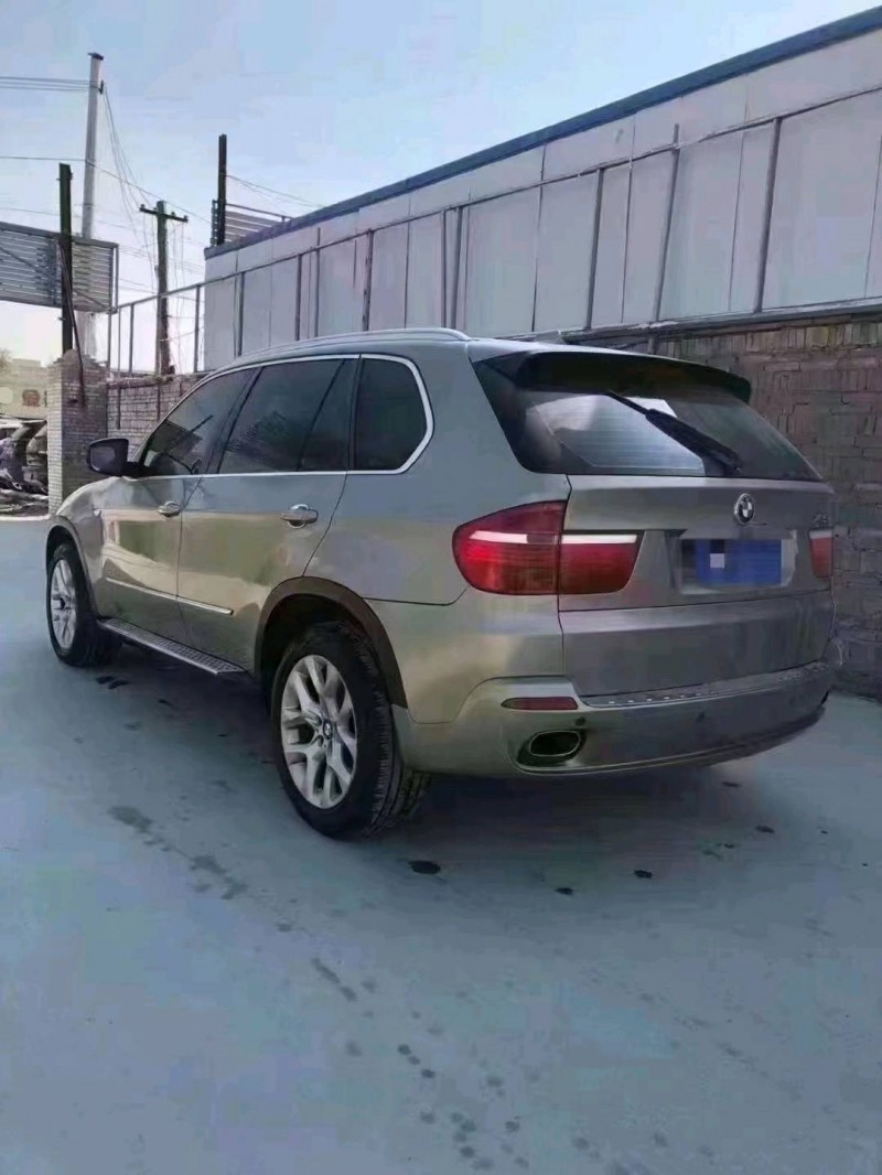 北京10年宝马X53