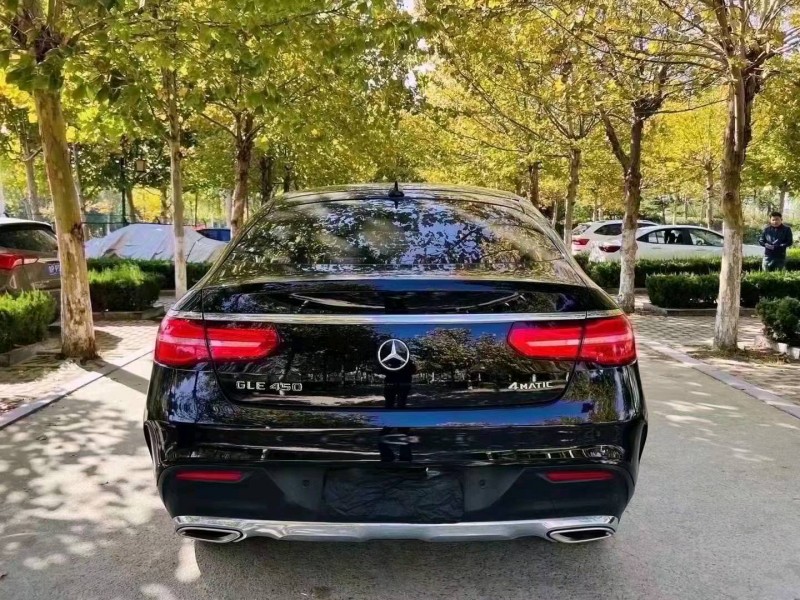 东营16年奔驰GLE3