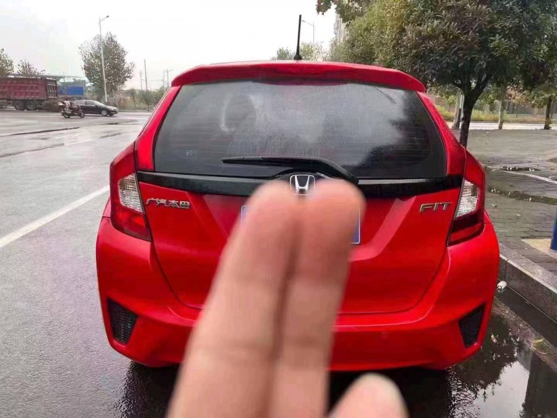 重庆17年本田飞度5