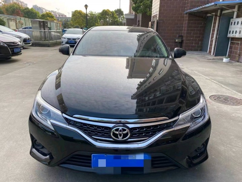 苏州16年丰田锐志1