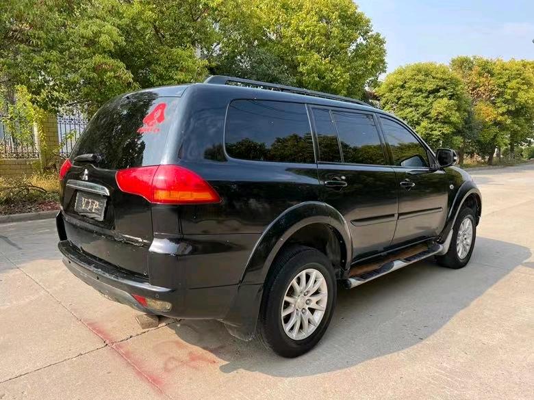 盐城15年三菱帕杰罗·劲畅8