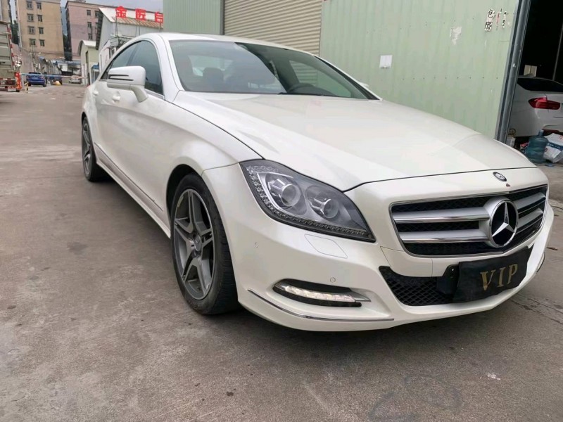 中山14年奔驰CLS8