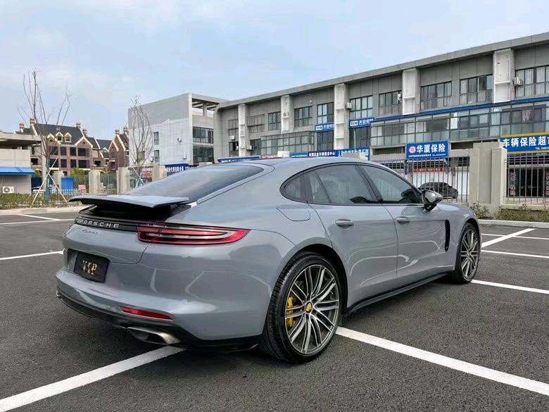盐城19年保时捷帕拉梅拉8