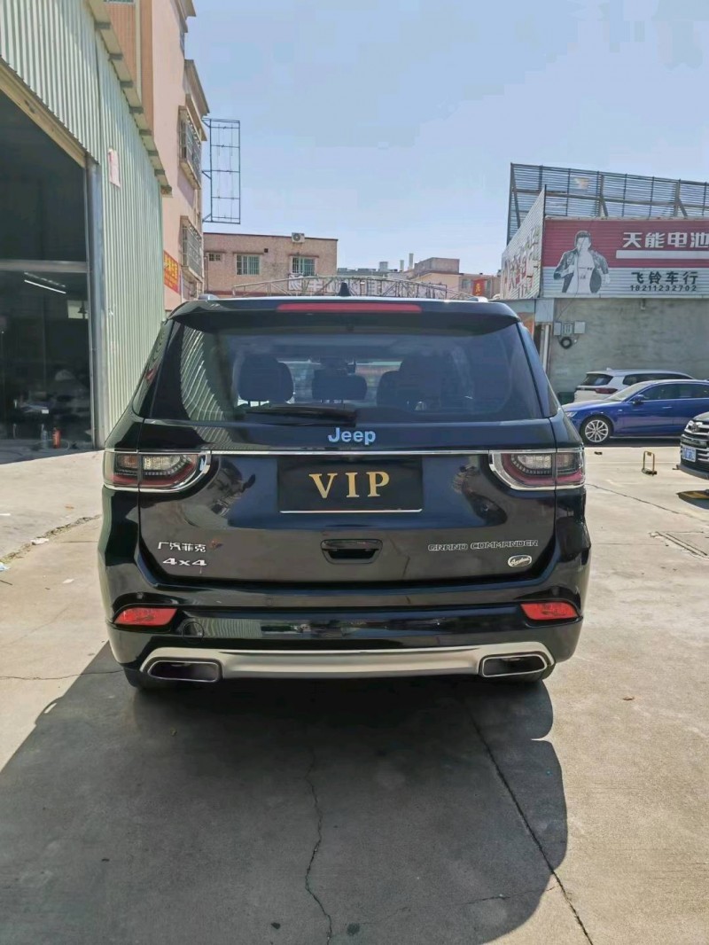 中山18年Jeep指挥官5