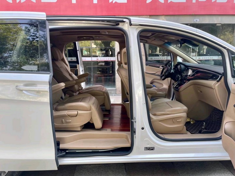 常州19年别克GL86