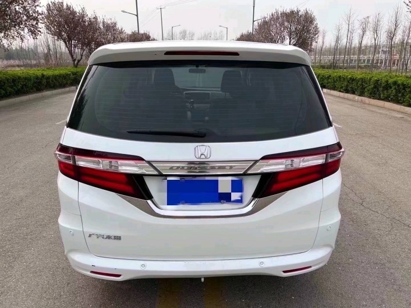 济宁16年本田奥德赛8