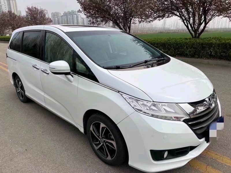 济宁16年本田奥德赛7