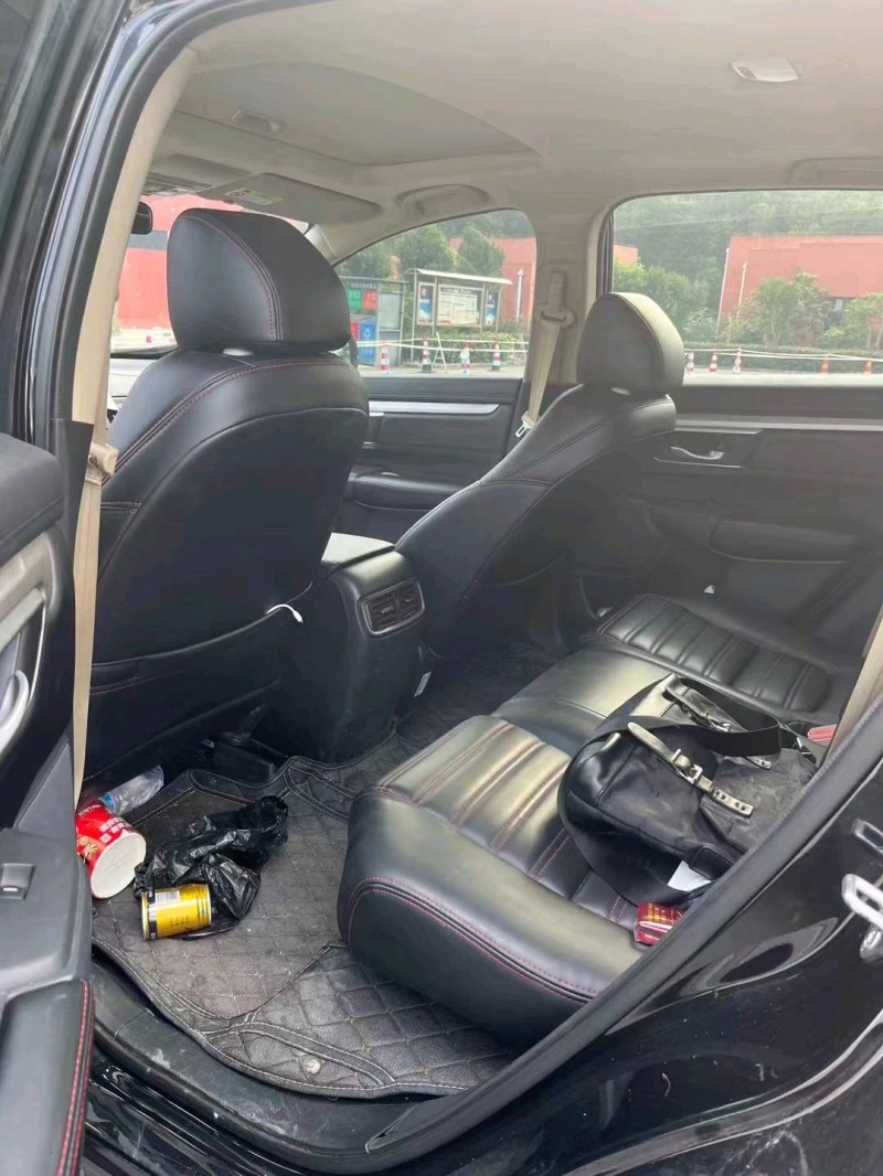 重庆18年本田CRV7