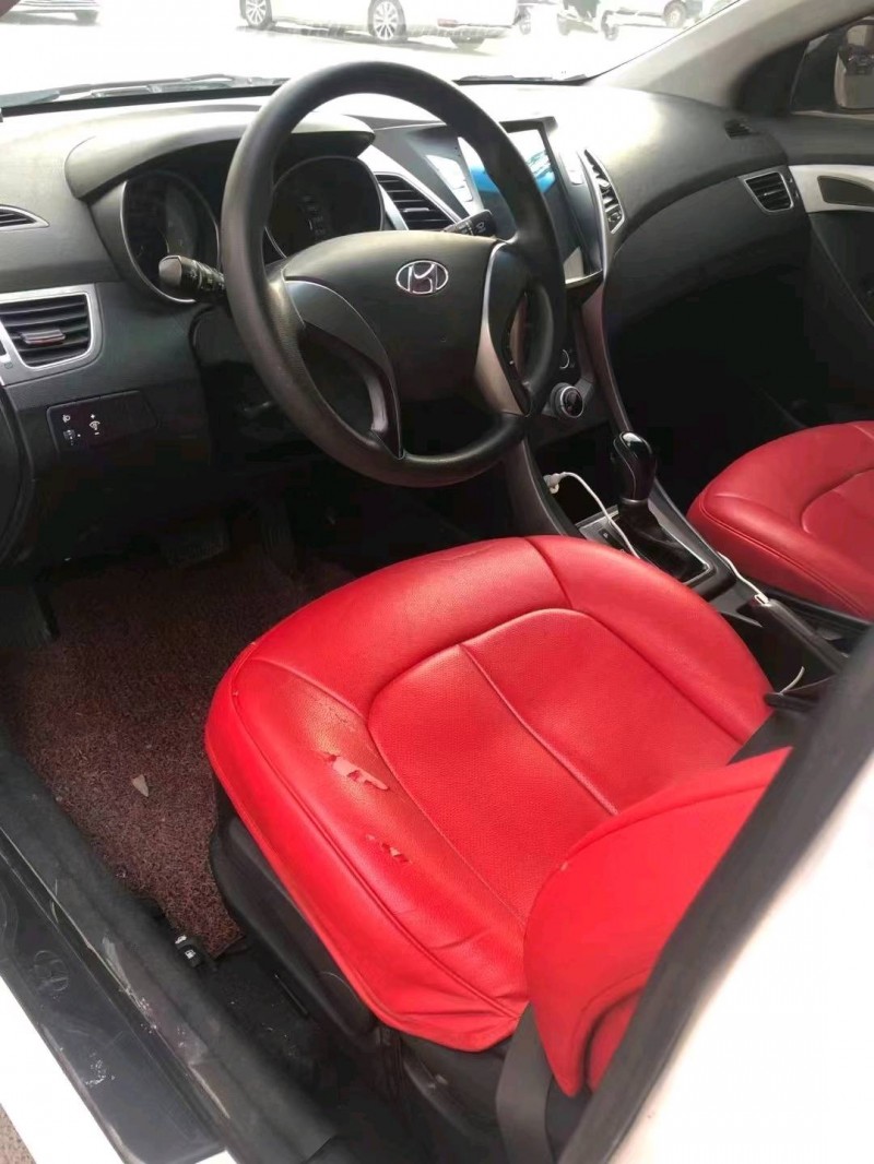 北京17年现代朗动3