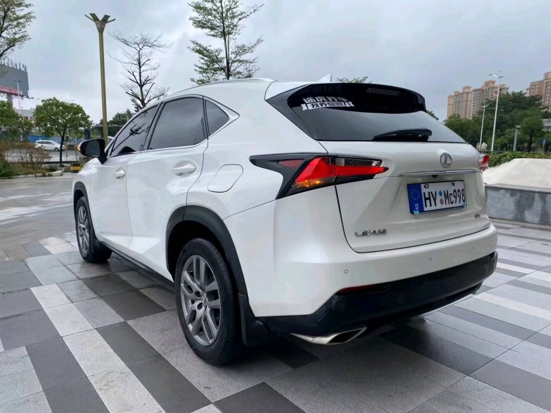 广州16年雷克萨斯NX5