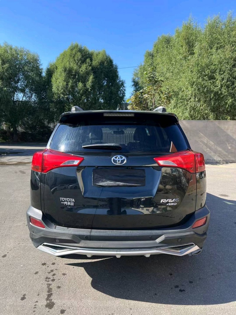 沈阳18年丰田RAV4荣放6