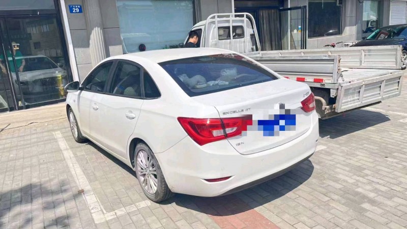 枣庄17年别克英朗GT3