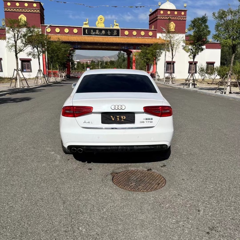 包頭13年奧迪A4L7