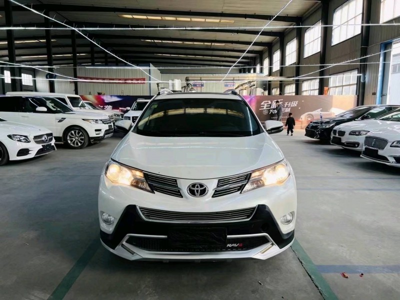 聊城15年豐田RAV4榮放1