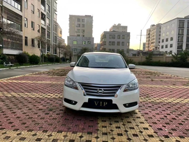 汕尾15年日產軒逸1