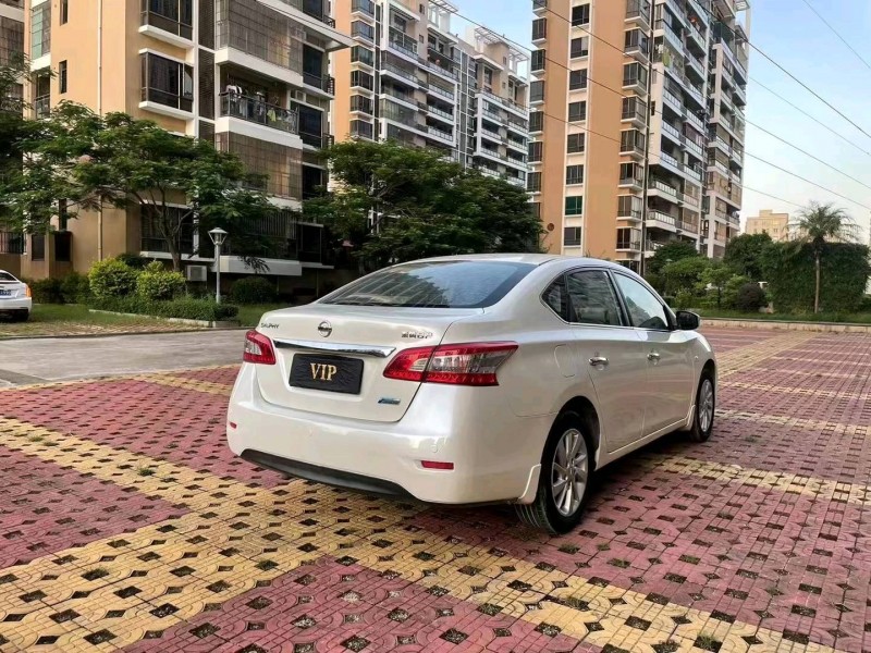 汕尾15年日產軒逸9