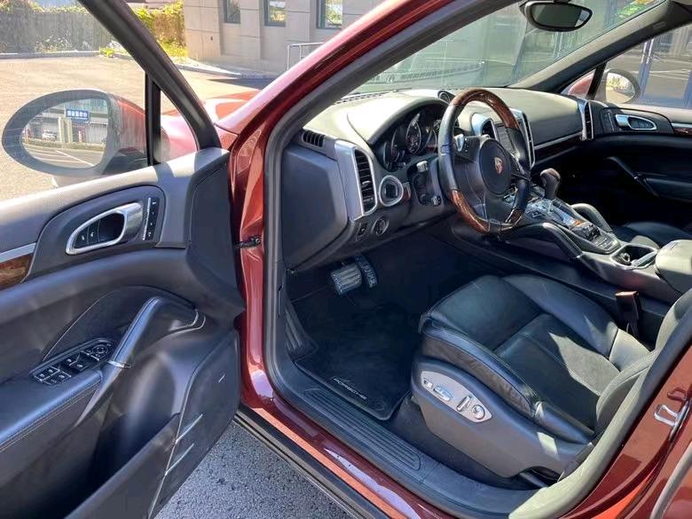 盐城13年保时捷卡宴4