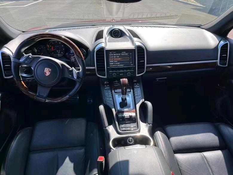 盐城13年保时捷卡宴7