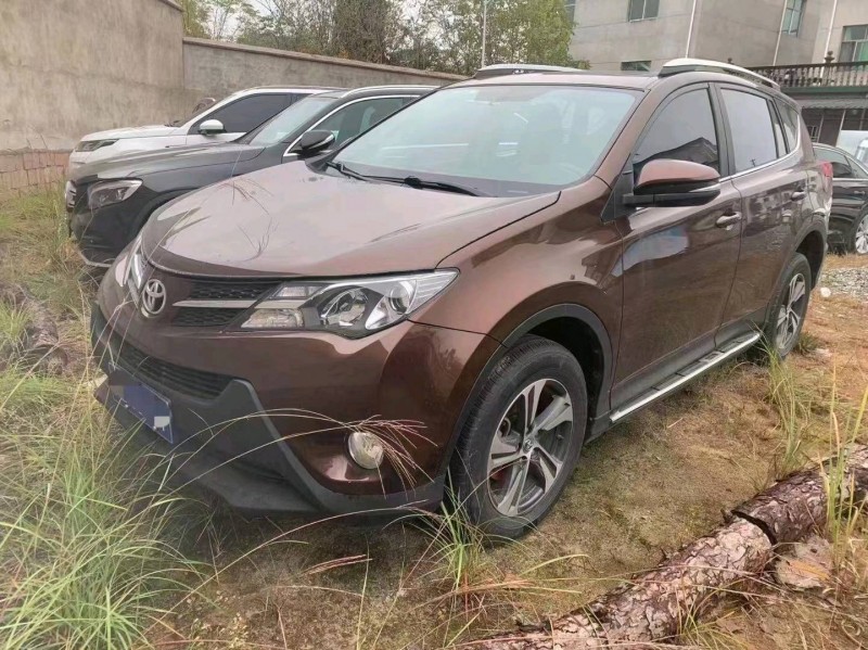 邯郸16年丰田RAV4荣放2