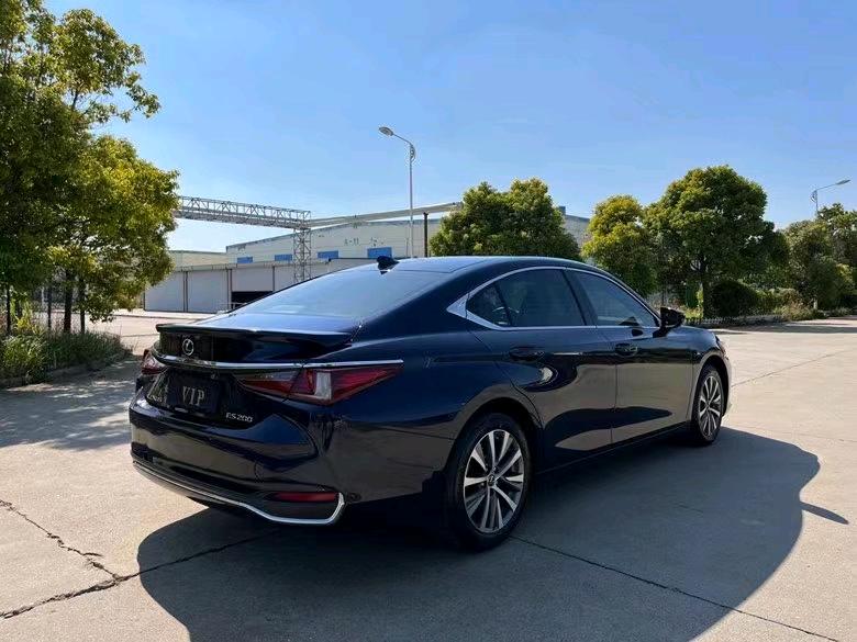 盐城20年雷克萨斯ES8