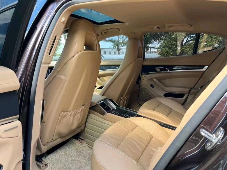 盐城13年保时捷帕拉梅拉4