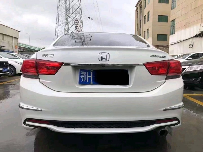 广州18年本田思铂睿9