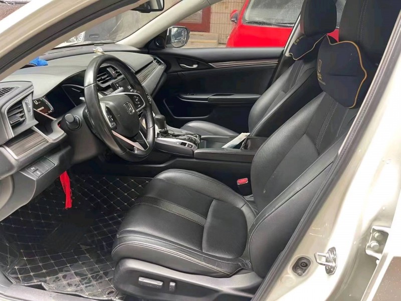 广州20年本田思域4