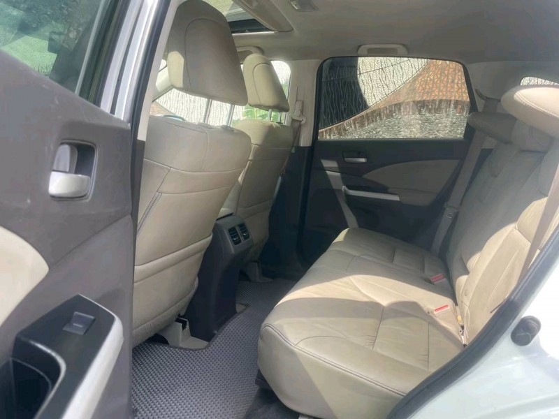 东莞12年本田CRV5