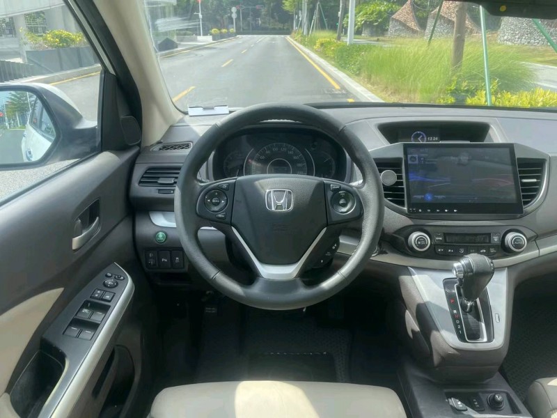 东莞12年本田CRV7