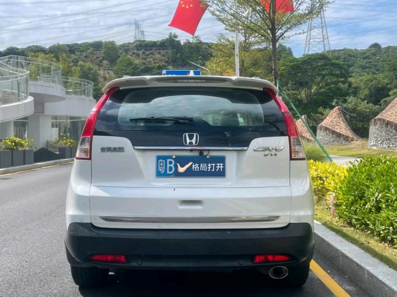 东莞12年本田CRV9