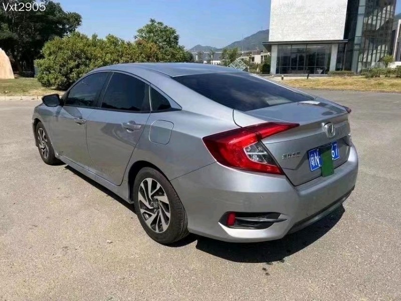 广州18年本田思域8