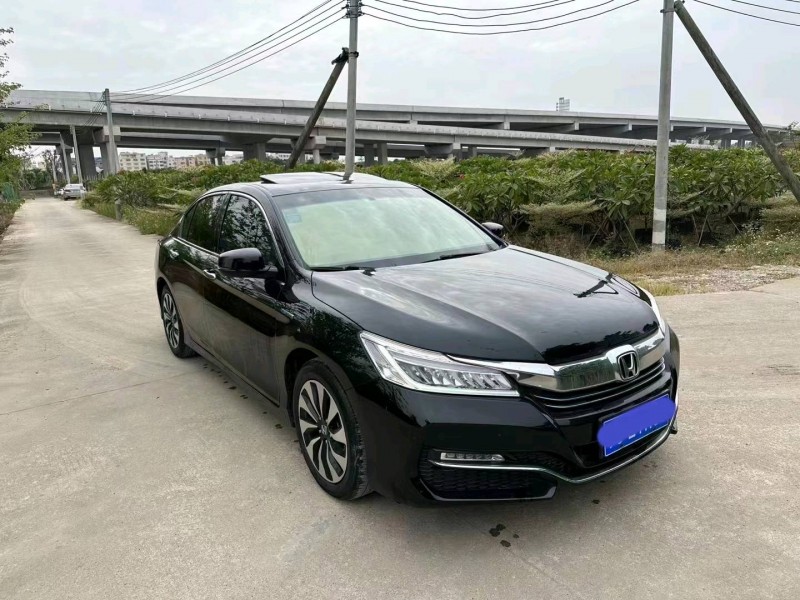 广州18年本田雅阁8