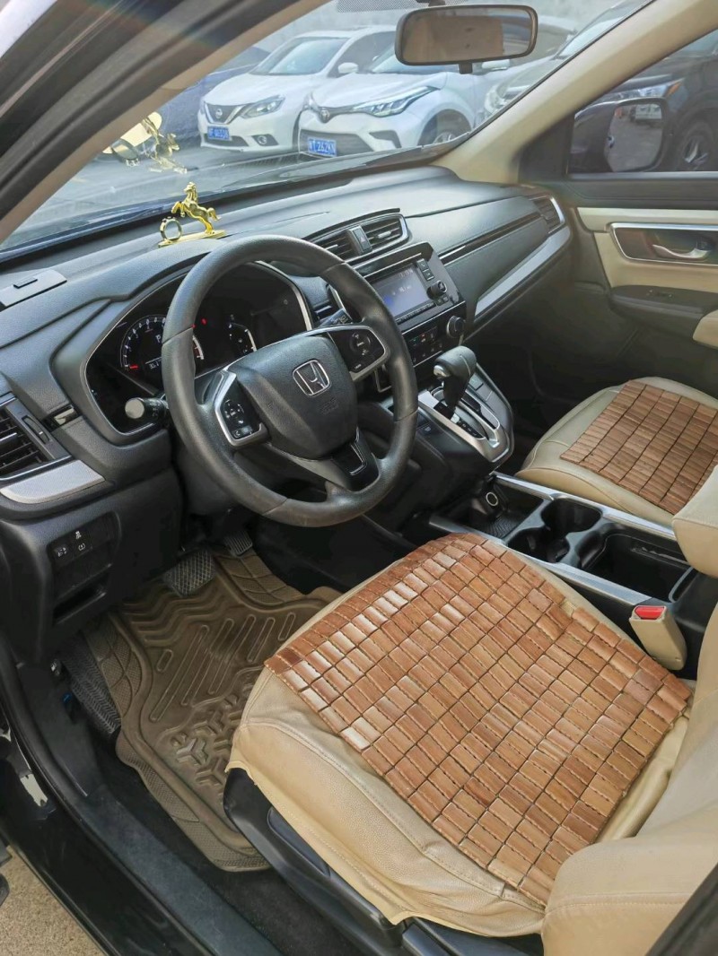 中山19年本田CRV6