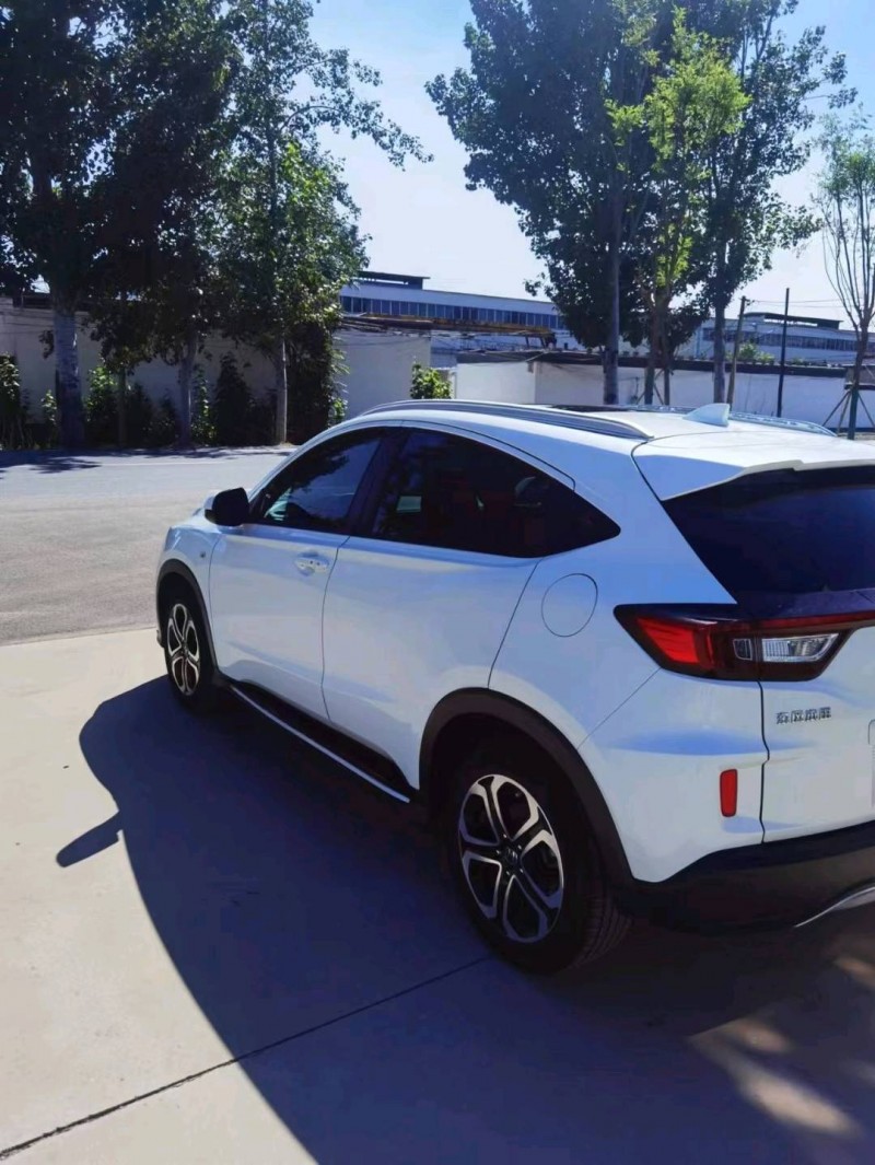 保定17年本田XRV5