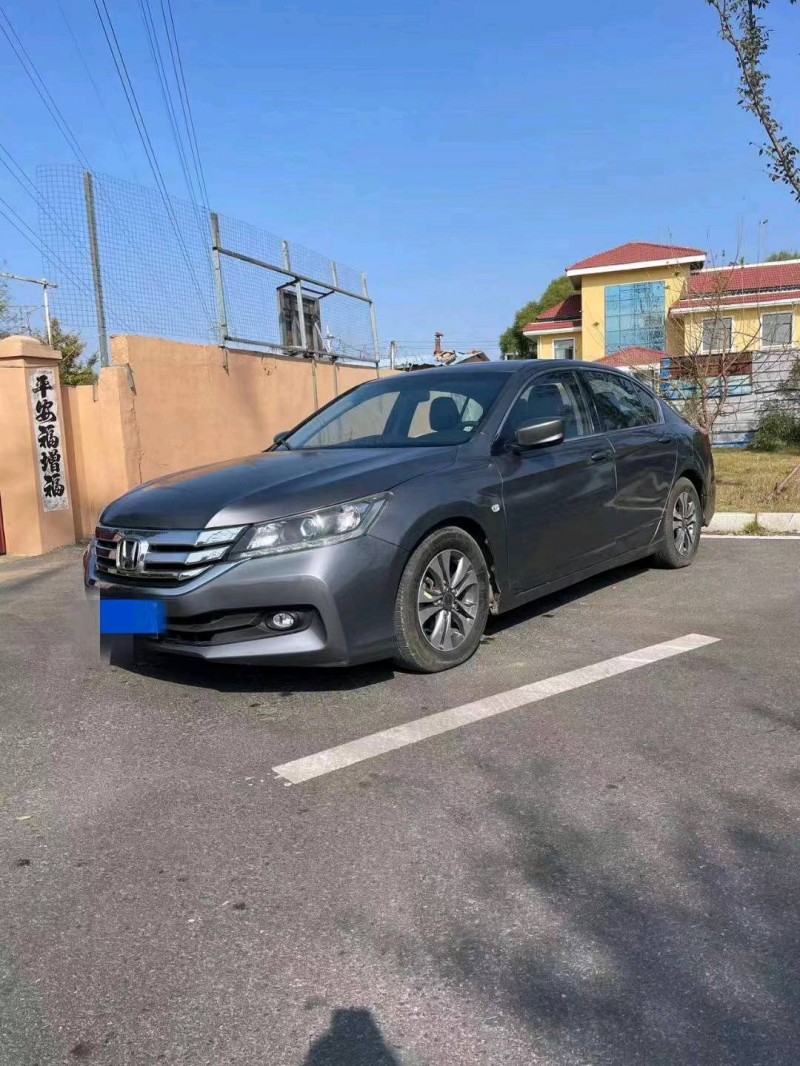 济南14年本田雅阁3