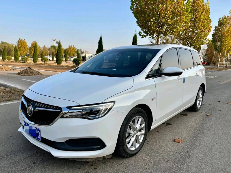 青岛18年别克GL62