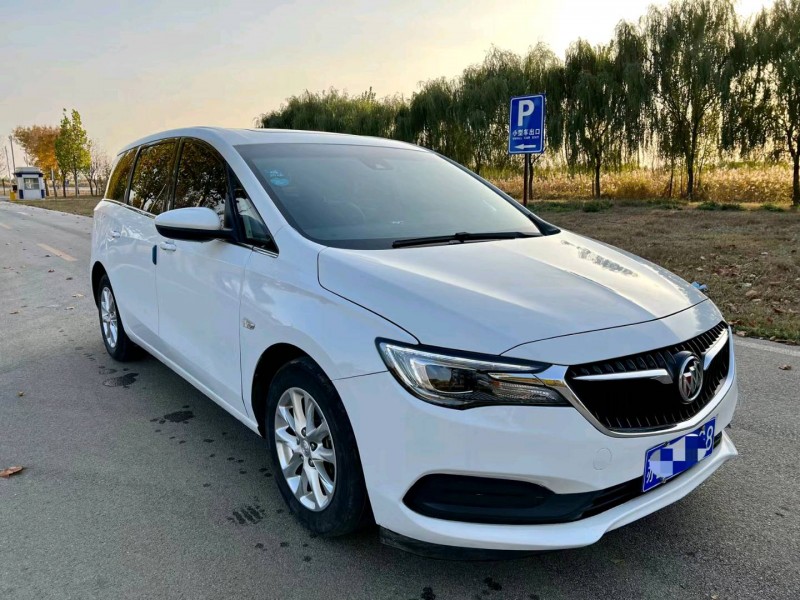 青岛18年别克GL65